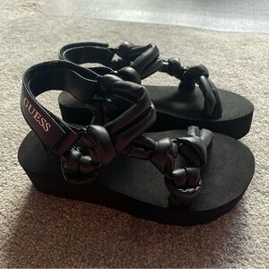 NWT Guess Platform Leather Sandals